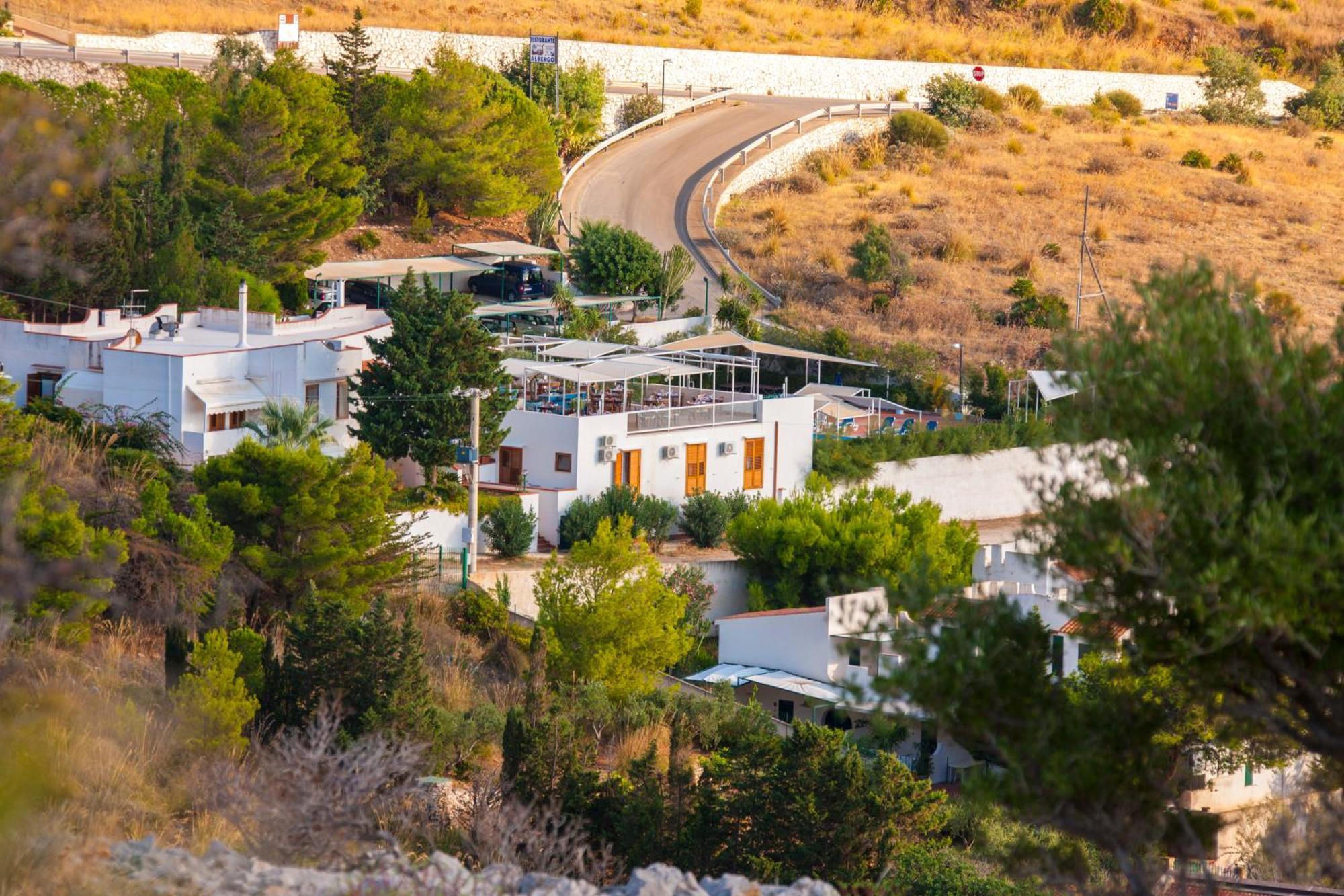 Hotel Pocho San Vito Lo Capo Buitenkant foto